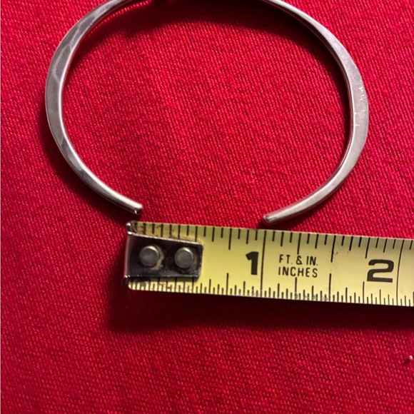 Delicate Heart Cuff (Sterling Silver) - Picture 6 of 6